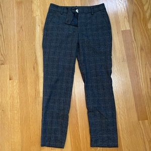 cute Zara slacks with checkered pattern size 2